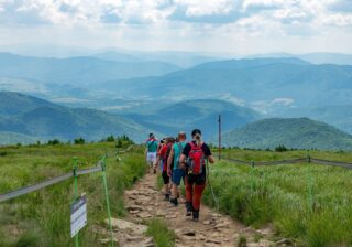 Pierwszy raz w Tatrach: Dlaczego warto wybrać Bukowinę Tatrzańską zamiast zatłoczonego Zakopanego